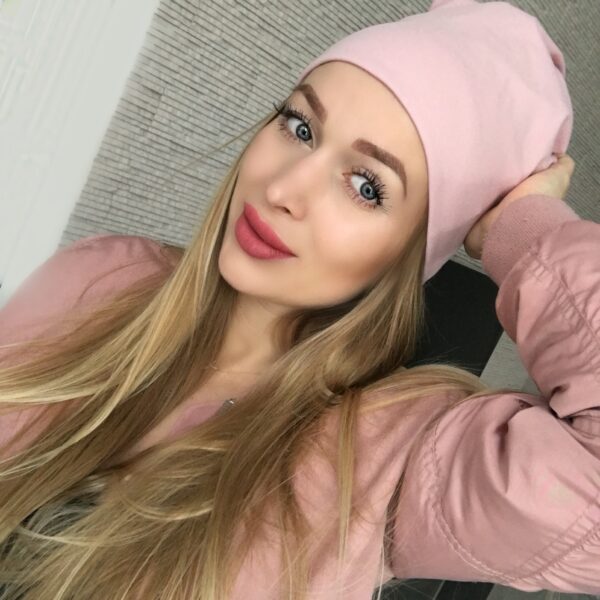 old pink hat